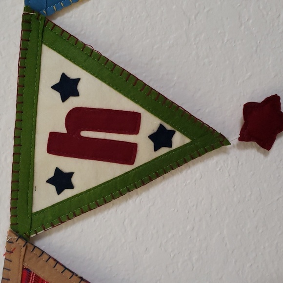 Happy Birthday Felt Bamner - Picture 9 of 13